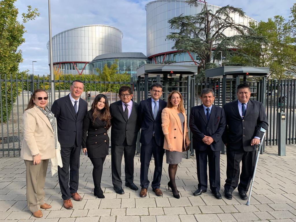 Esc_Judicial's tweet photo. Integrantes de las Promociones 7, 8 y 9 de #Formación #Jurídica #Especializada #FJE realizan esta semana estancia en instituciones #europeas https://t.co/Y2CVUiAvdl