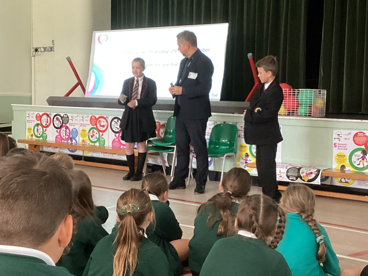 MeadowsideElder's tweet photo. So lovely to see two of our former Year 6 pupils back this morning with @BCAMrHarris to talk to the current Year 6 and 5 about their transition to high school. Don’t forget open evening 29th September @BCA_Transition @MeadowsideWillo #transitiontohighschool https://t.co/3YoCdDaaPT