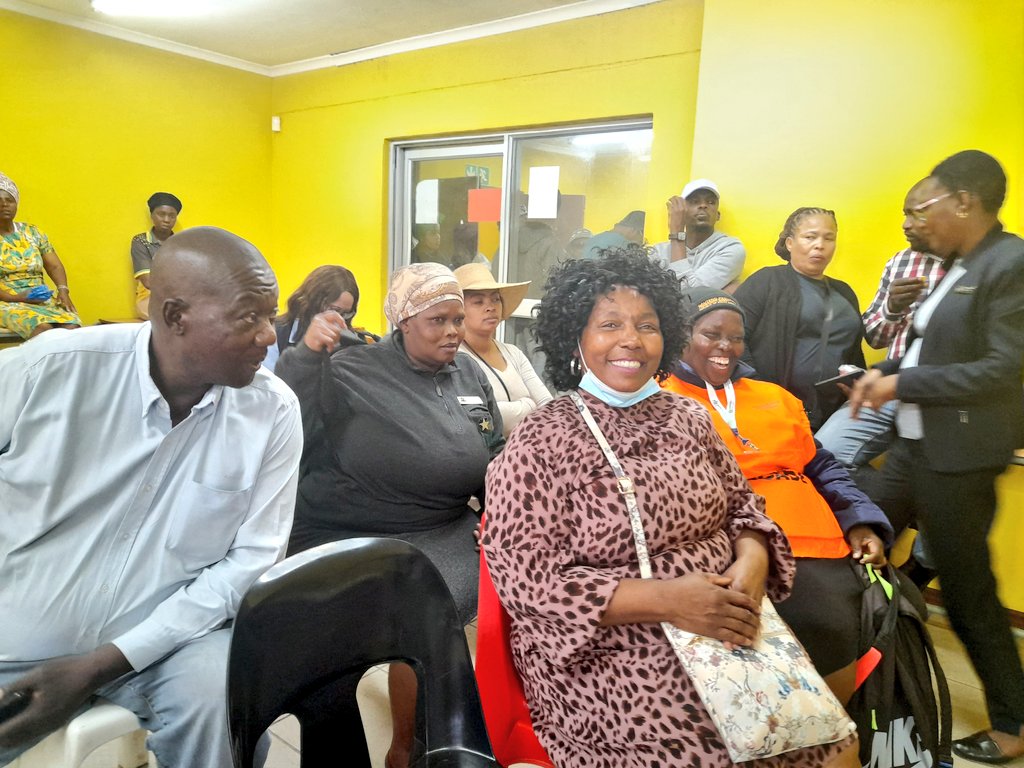 MEC <a href="/DrMokgethi/">Dr Nomathemba Mokgethi</a> and the Chief Director of <a href="/Healthjhb/">Johannesburg Health District</a>, Ms Mogeru Morewane engaging with community leaders of Rabie Ridge. The meeting comes after Rabie Ridge Clinic users complained about the level of service delivery #Ntirhisano #GGT2030