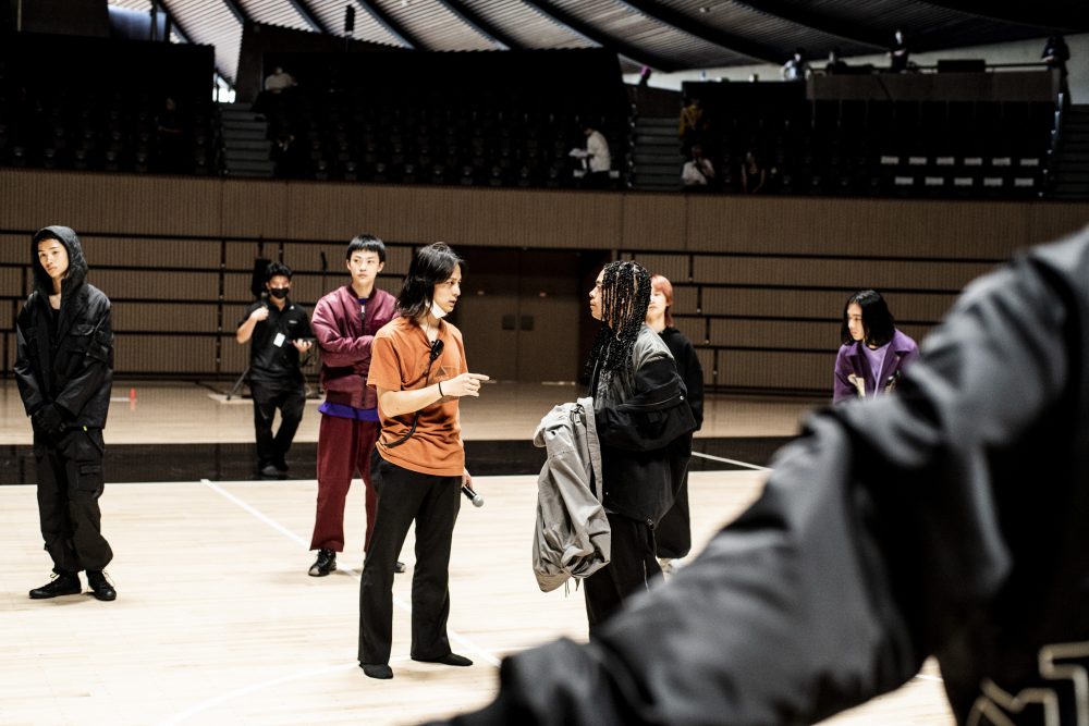 smart_twjp's tweet photo. genzai(ゲンザイ)が表現した“異世界ショー”を生み出した仕掛け人に迫る【演出家 山田健人インタビュー】 | 雑誌 smart(スマート)公式サイト|宝島社 - https://t.co/73JHsAMobw
#genzai
#ゲンザイ
#山田健人
#datch
#ゆとり
#yutori https://t.co/XwocN6uqRL