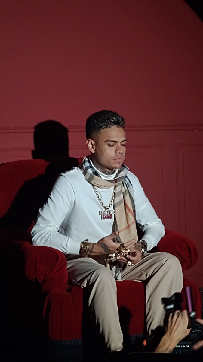 ilBORJA's tweet image. Tz da Coronel, Little Hair e Ariel Donato
styling: @/vutovala
assistência de figurino: @ilBORJA