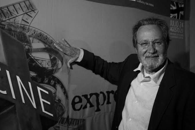 giffmx's tweet photo. El cine del Maestro Jorge Fons fue crítico y social. Realizó cintas como 'Rojo Amanecer', 'El Callejón de los Milagros' y 'Los Albañiles'. Recibió la Cruz de Plata como Homenaje a su carrera en el marco de Expresión en Corto 2009.

Mucha luz para tu camino, Jorge. #QEPD https://t.co/y8t46r9q69