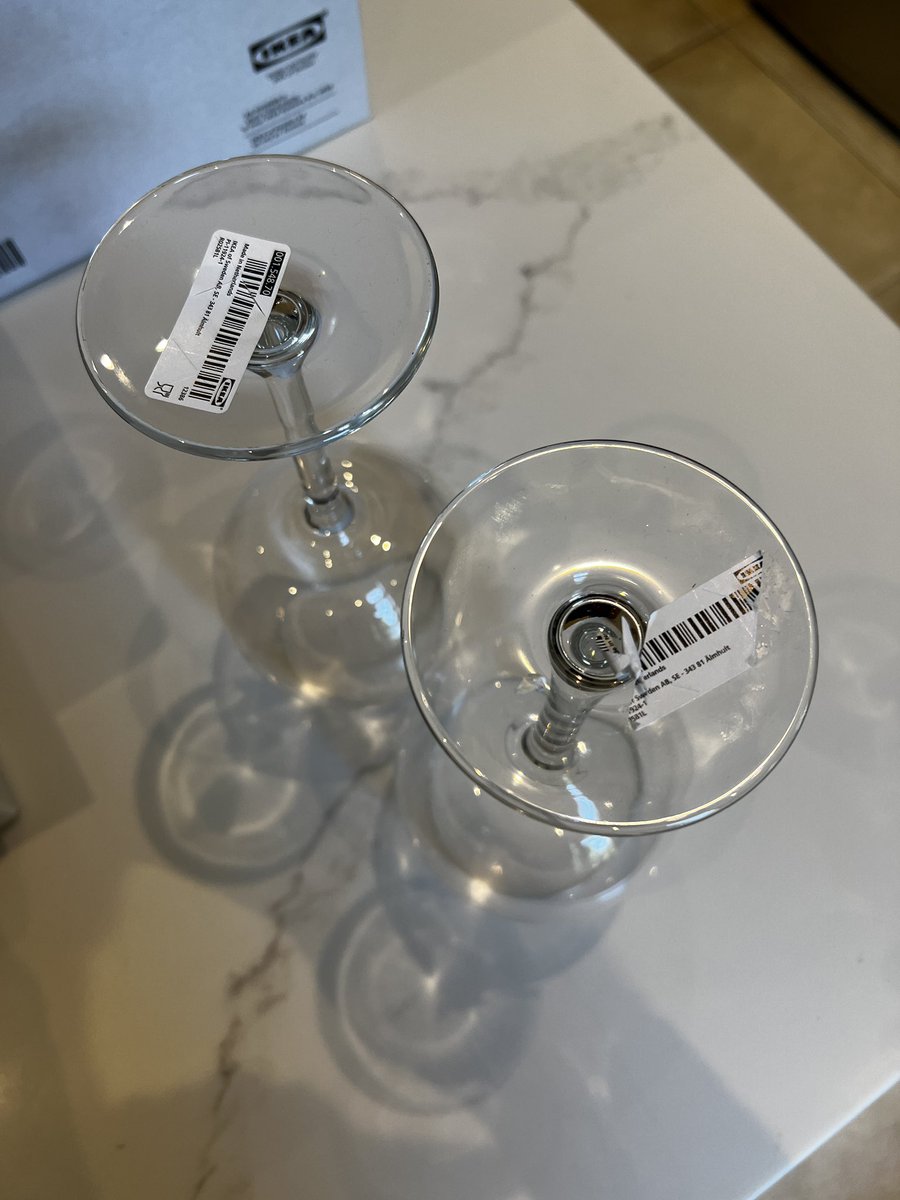 ollieboito's tweet photo. #whyikea? 😫 @IKEAUK May I suggest superglue or cement to affix the stickers next time? Would be easier to remove. 😆 https://t.co/bowD2IoDWu