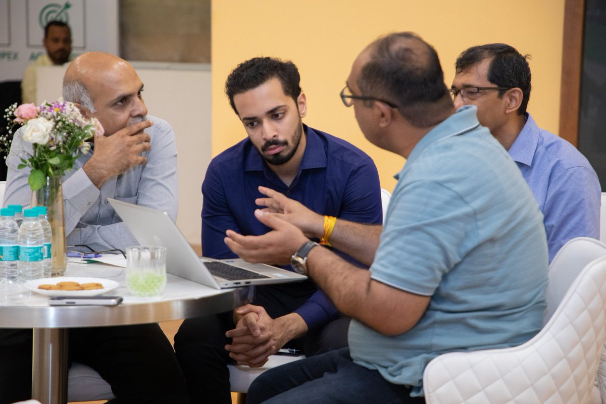 pharma_access's tweet image. Browse through the pics with Mr. Prashant Saxena from Piramal Pharma Solutions on the launch of Modular Mobile Facility. We are filled with gratitude.
We help in easy setup of Pharmaceutical Facility, right from Fabrication to Installation!
#PharmaProjects #Pharmaceutical