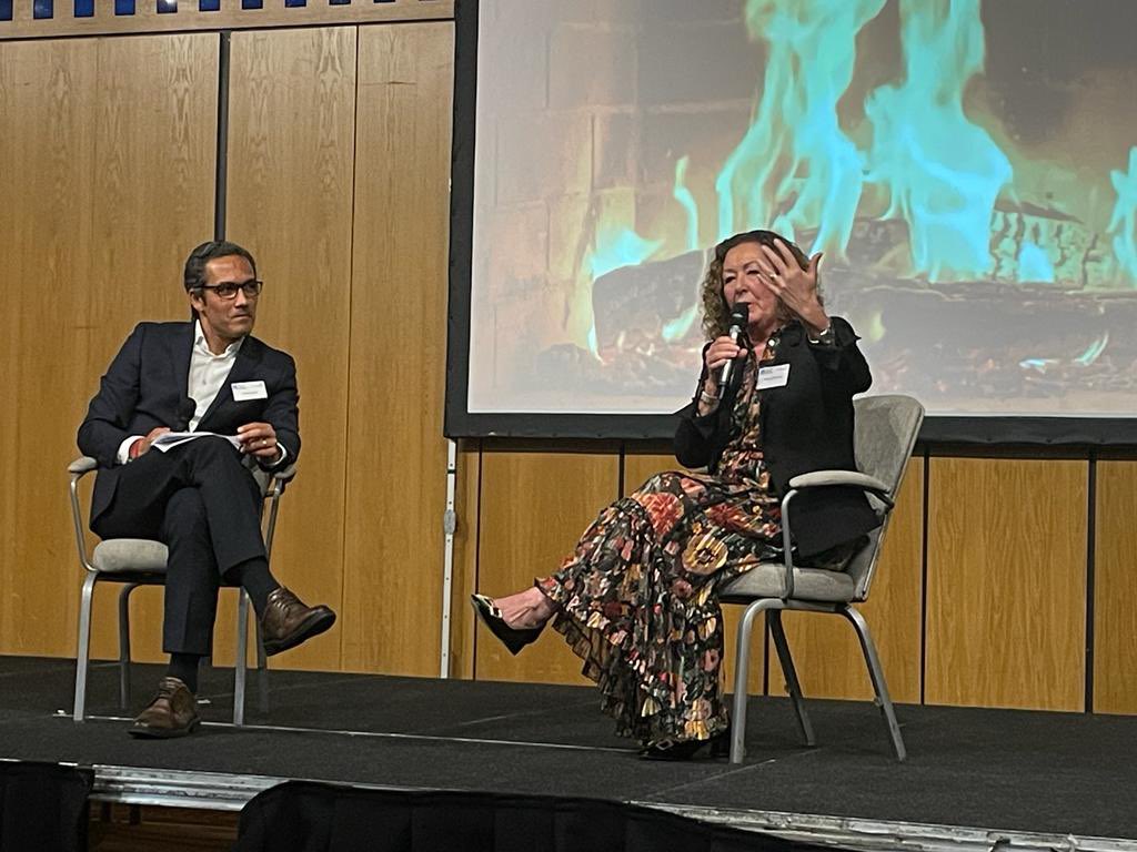 Loved the fireside conversation with @JackieDanielNHS about leadership lessons from her over 35yrs in the NHS, leading in the present and into the future. 

Such humanity and authenticity. Talking the talk and walking the walk.

#LeadershipNewc