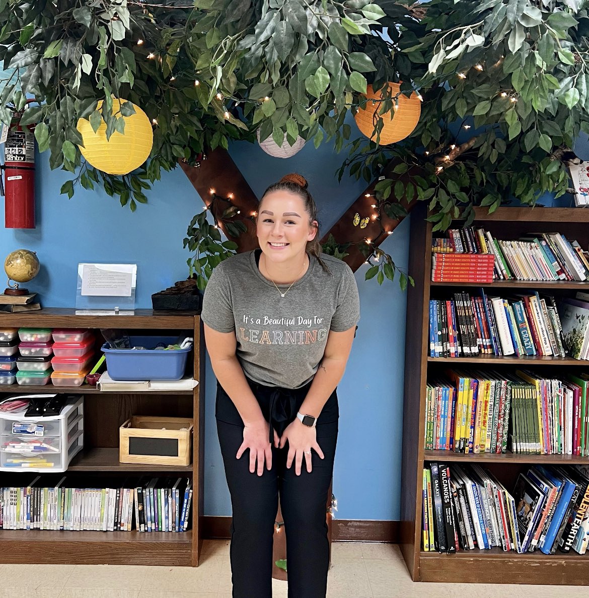 Meet Miss (Taydm) Mason, a senior @sandtteachereducation student who is completing her BS in Education with Middle School Science. For her final field experience, Miss Mason is student teaching 7th and 8th grade Science at South Callaway Middle School. #SolvingForTomorrow