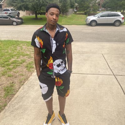 MackDean10's tweet photo. #NewProfilePic https://t.co/qd9rQZeP7d
