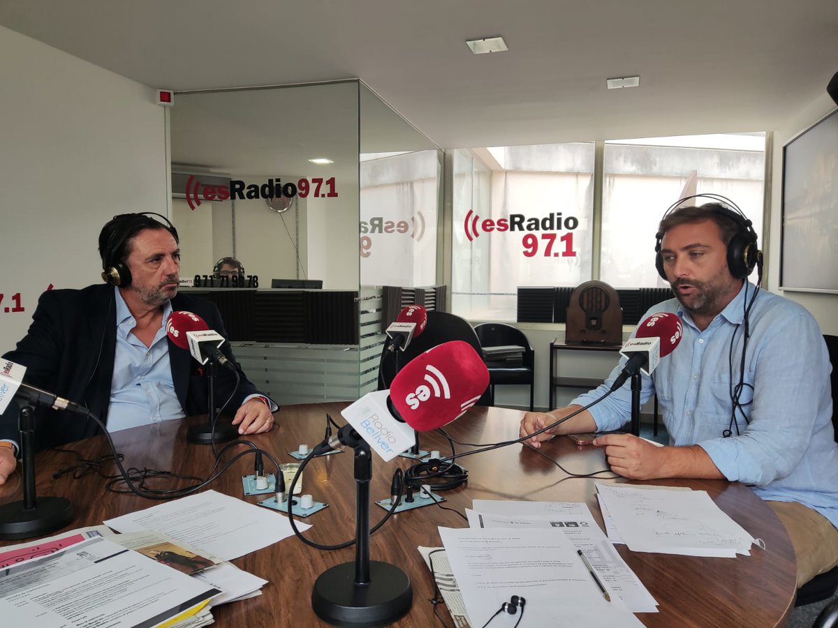AsimaPoligonos's tweet photo. 🎙️Reparación de alcorques en Son Castelló y Can Valero; Jornada de @PoligonosCEPE  'Los polígonos empresariales de España ante los desafíos de la Agenda 2030' y Jornada nuevo Real Decreto Legionella el 29 de septiembre en @Hotecma1 
📻@esradio971
https://t.co/YVhfACVZ9i https://t.co/xPk5YLSLh9