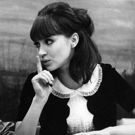  Happy birthday to Anna Karina 