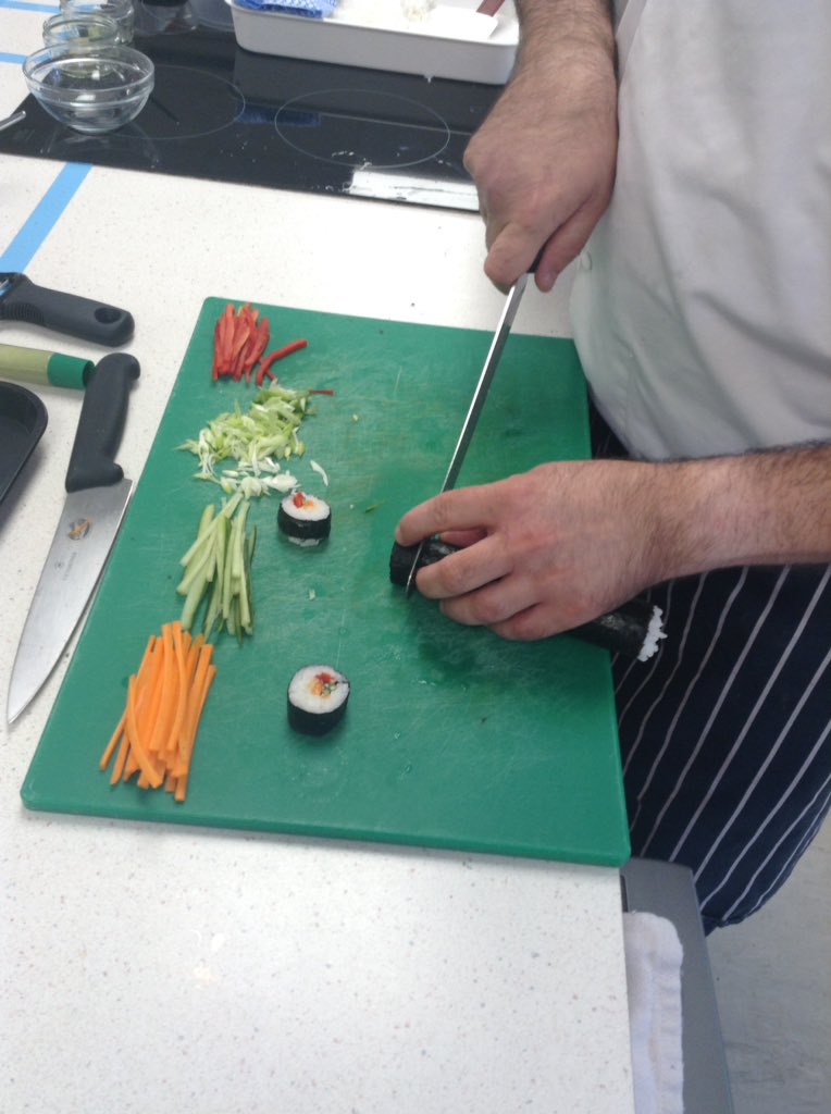DAT_StKaths's tweet photo. Year 9 started off the term with sushi 🍣 https://t.co/VBXgu5Uv5i
