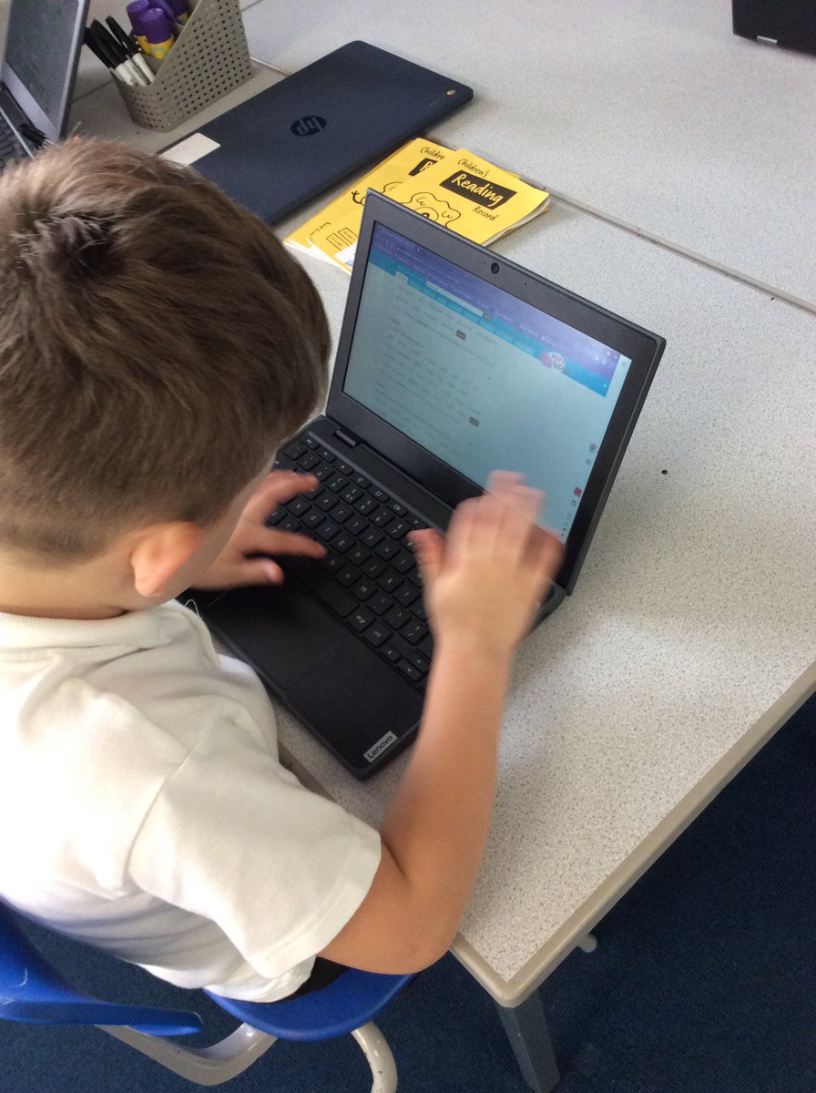 CamblesSchool's tweet image. Team Elephants are using their new computing skills to research adjectives using their chromebooks. #camblesforthcomputing #camblesforthenglish