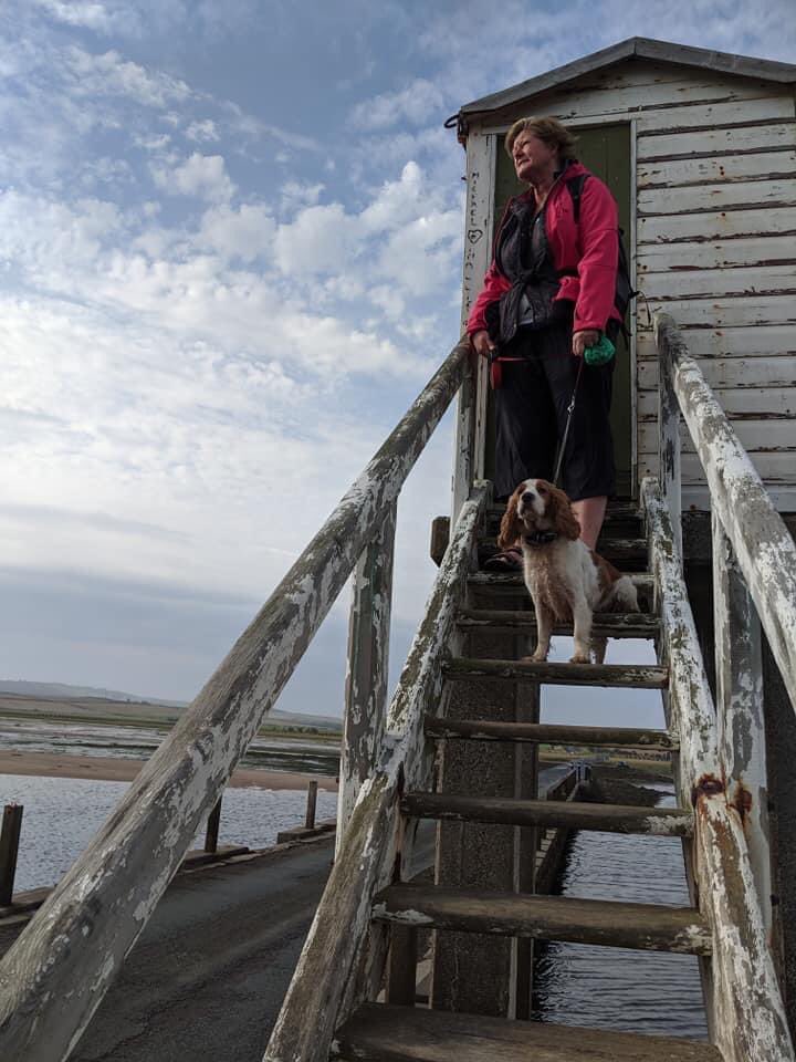 LancasterJane13's tweet image. Three years ago in Oct 2019 I walked the Pilgrims way to the holy island of Lindisfarne barefoot, 
with my friend @cmacleodnolan &amp;amp; deputy dog Rosie. The dog was appalled at the black mud. #pilgrimsway #lindisfarne #northumberland @northcoastaonb @NE_Northumbria @lindisfarne_nnr