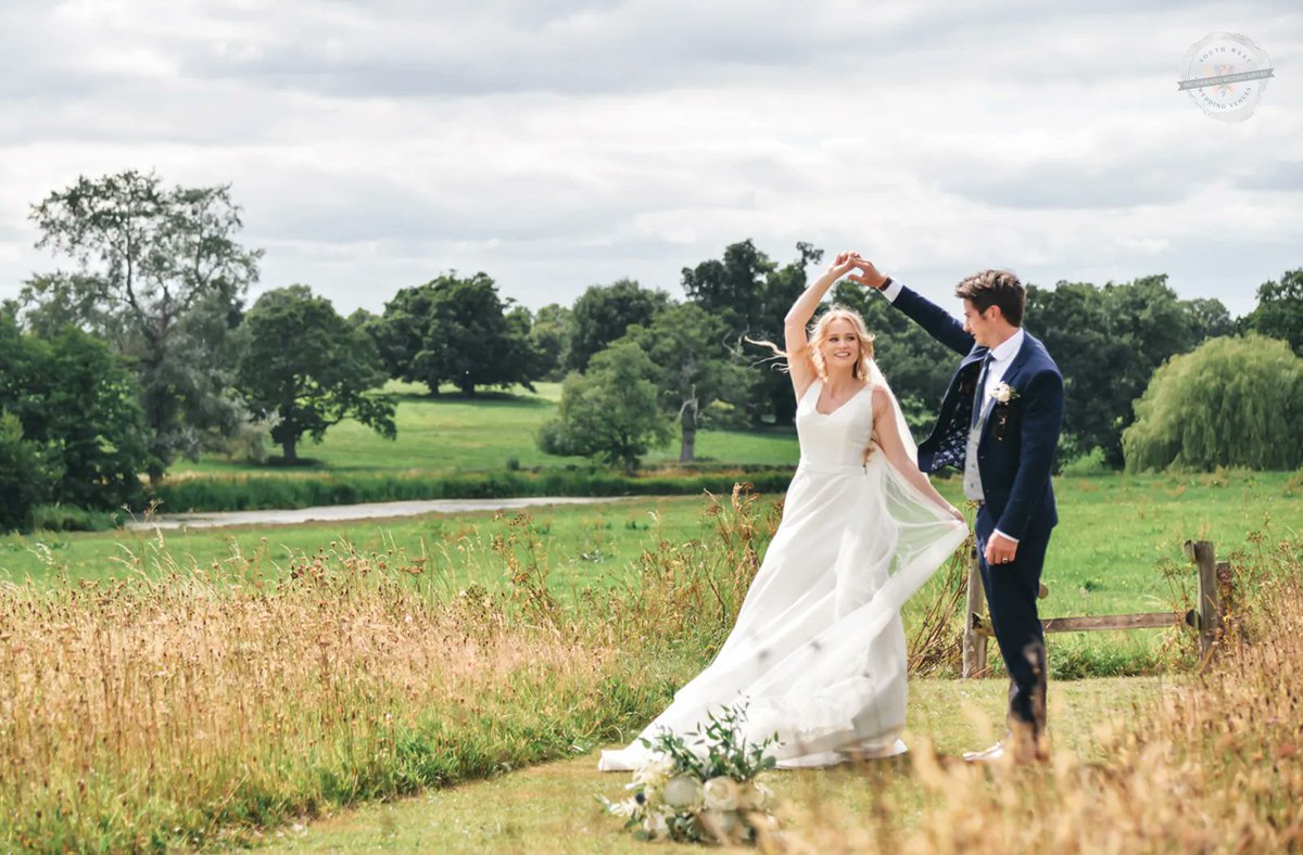 .<a href="/memandmilphoto/">Memories & Milestones Photography</a> - "Offering relaxed, natural wedding photography in Torbay, Devon and the South West. If you’d like a photographer with a relaxed approach who will capture all the candid moments of your day then you’re in the right place." southwestweddingvenues.co.uk/photography-in…