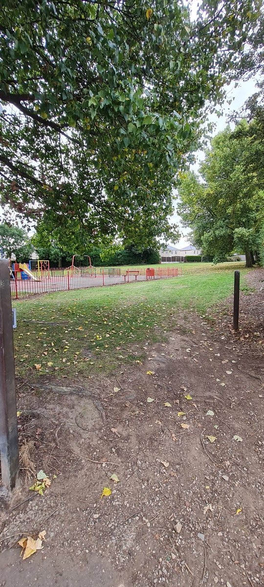 MexboroughNN's tweet photo. Our volunteers have proudly been cleansing some of @VisitMexborough #Mexborough @DNCityCentre @DeltaMPA @DeltaTheLaurel @Windhill1 @HighwoodsSchool @new_pastures_uk https://t.co/xMR72eZluZ