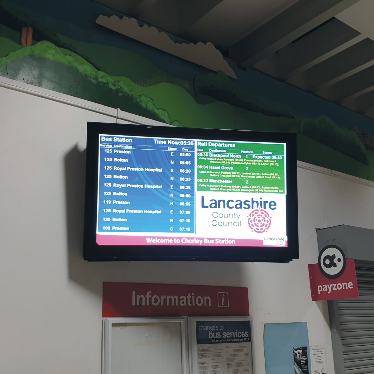 JourneoPLC's tweet photo. A quick peek #BehindTheScenes at a recent night-time install of new multimodal passenger information displays at Chorley Interchange...
#ConnectedJourneys #PublicTransport #Lancashire https://t.co/HIrFsqKp76