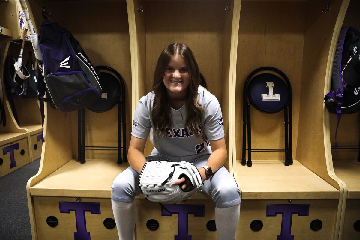 sadiebeck2024's tweet photo. I have decided to continue my academic and athletic career at Tarleton State University!! I can’t wait to call Stephenville home!💜🖤#Committed #GoTexans @TarletonSB https://t.co/siponwixxJ