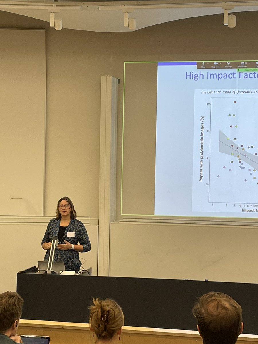 Just listened to a fantastic keynote by @MicrobiomDigest about science misconduct and fraud at a conference organized by @OscSweden. We all need to be a bit more like Elisabeth! 💪🏼