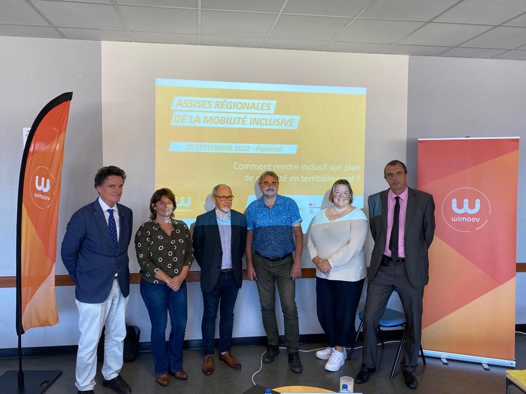 #ARDMI En Grand-Ouest ➡️ échanges sur la gratuité des #transports en #ruralité.

📸 Avec <a href="/Paul_Molac/">Paul Molac</a>, F. Prunet (Maire du Val d'Oust), D. Cogen (Maire de Plévin), <a href="/AndreCoent/">André Coënt</a>, <a href="/VirgiWimoov/">Virginie Watine Bertin</a> (Dir. régionale Wimoov) et Laurent Atalon (Haut commissaire à la lutte contre la pauvreté).