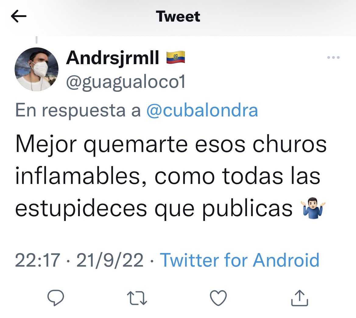 cubalondra's tweet photo. Mi madre me escribe y me dice: “por favor ten cuidado” y no la entiendo. Entro a twitter y veo no solo una xenofobia desmedida sino amenazas contra mi vida. Escondidos detrás del #Trollcenter estos miserables son capaces de todo. 
Si me pasa algo #QuemenTodo https://t.co/XwLLeNAOq8