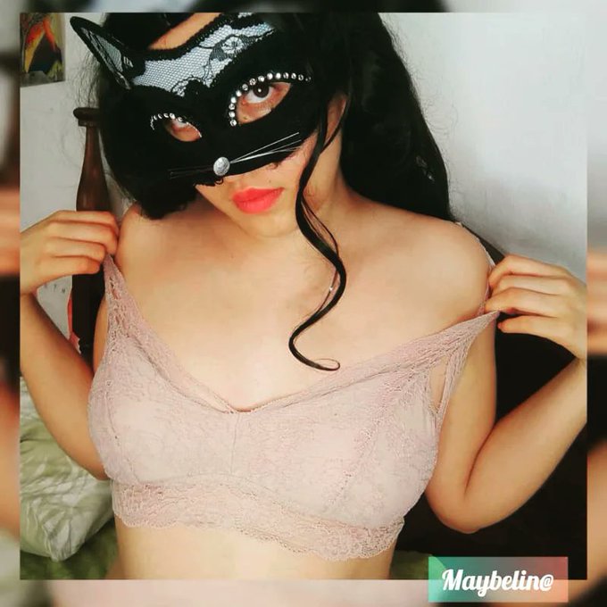 Algo calientito para el fr&iacute;o 😏🔥  Something hot for the cold 😏🔥 https://t.co/AzFv9MafJS https://t.co/<a href="/tag/onlyfans"class="tags"><span>#onlyfans</span></a>