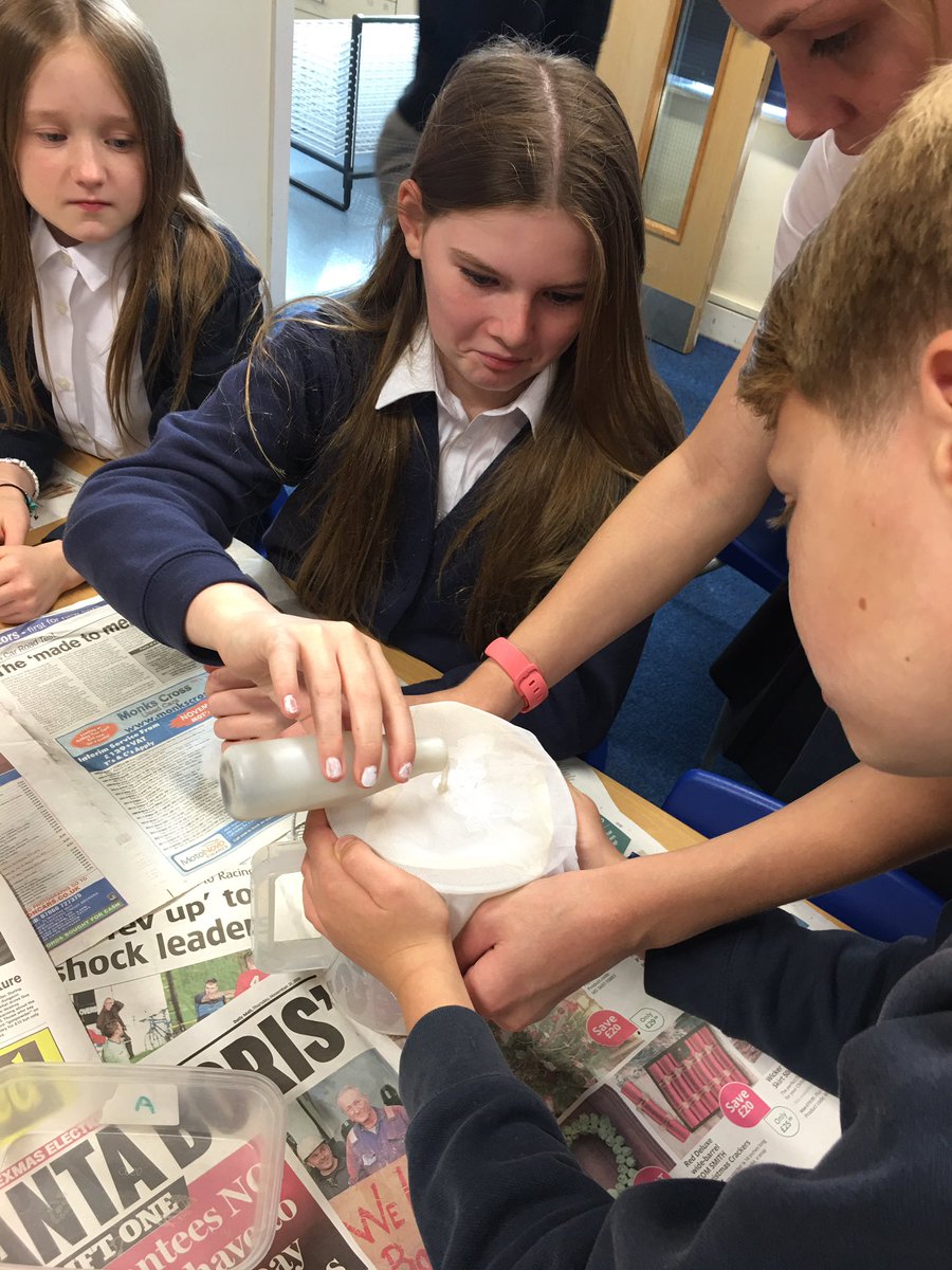 sbps_class6M's tweet photo. Fantastic scientific thinking in Class 6M this week as we investigated mixtures and filtration! Well done everyone 😁 https://t.co/X9L1COc5yw