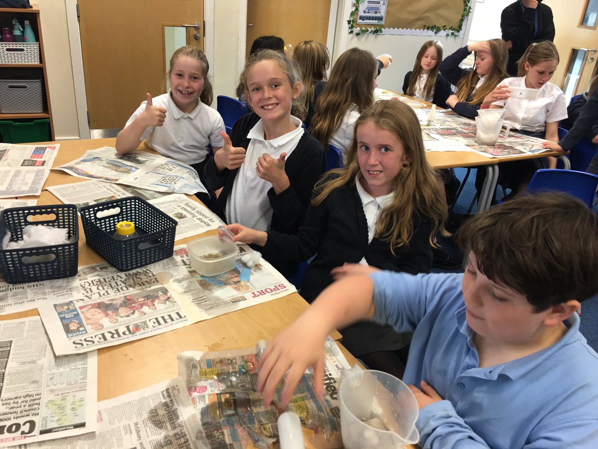 sbps_class6M's tweet photo. Fantastic scientific thinking in Class 6M this week as we investigated mixtures and filtration! Well done everyone 😁 https://t.co/X9L1COc5yw