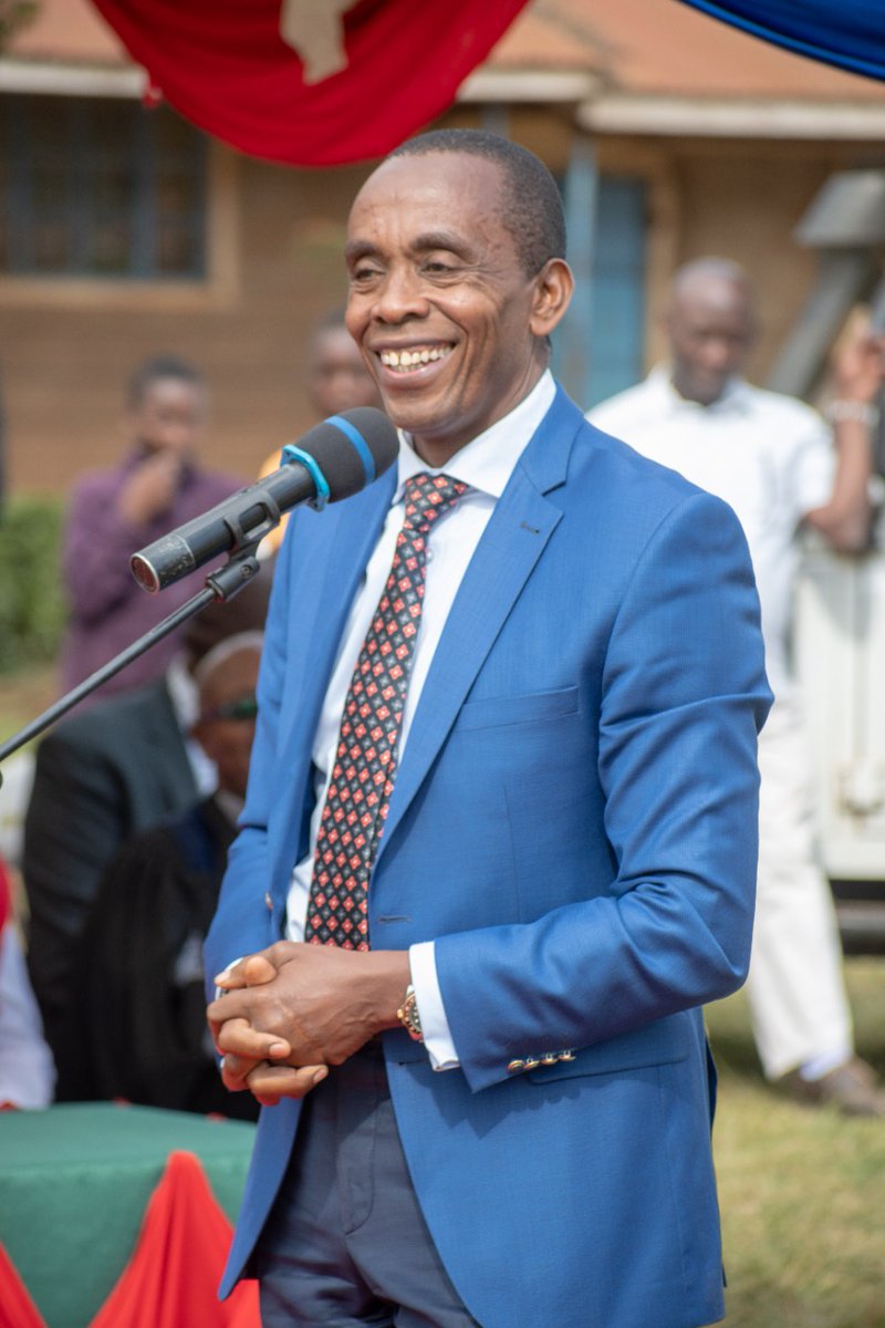 KWamatangi's tweet photo. The County of Kiambu has begun a new journey. I urge all the people of Kiambu to become ambassadors of the County by telling investors that Kiambu County is the best County to invest in. #MakeKiambuGreatAgain https://t.co/f7w2koCskU