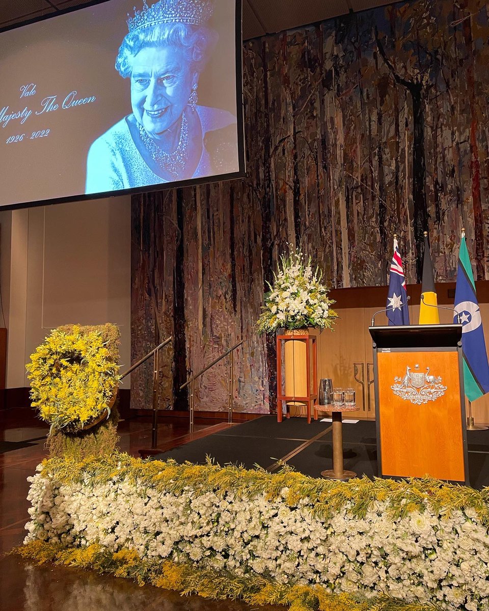 EmMiltonSmith's tweet photo. Honoured to attend the National Memorial Service for Her Majesty The Queen at Parliament House in Canberra. In uniform, I signed the book of condolences on behalf of @girlguidenswact @QueensLeaders&amp; @queenscomtrust 
The Queen’s service to others remains a guiding light for us all https://t.co/Ae2hL2z9hy