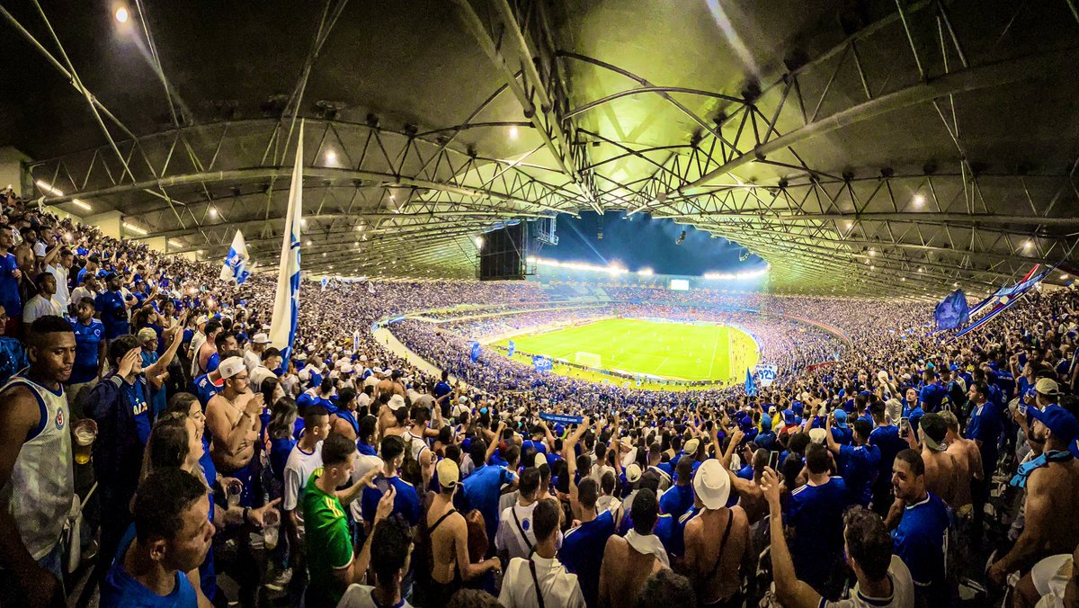 Boooom diiiA ! 🙏🏻 <a href="/Cruzeiro/">Cruzeiro 🦊</a> 💙

Essa é minha! 📸🤪
