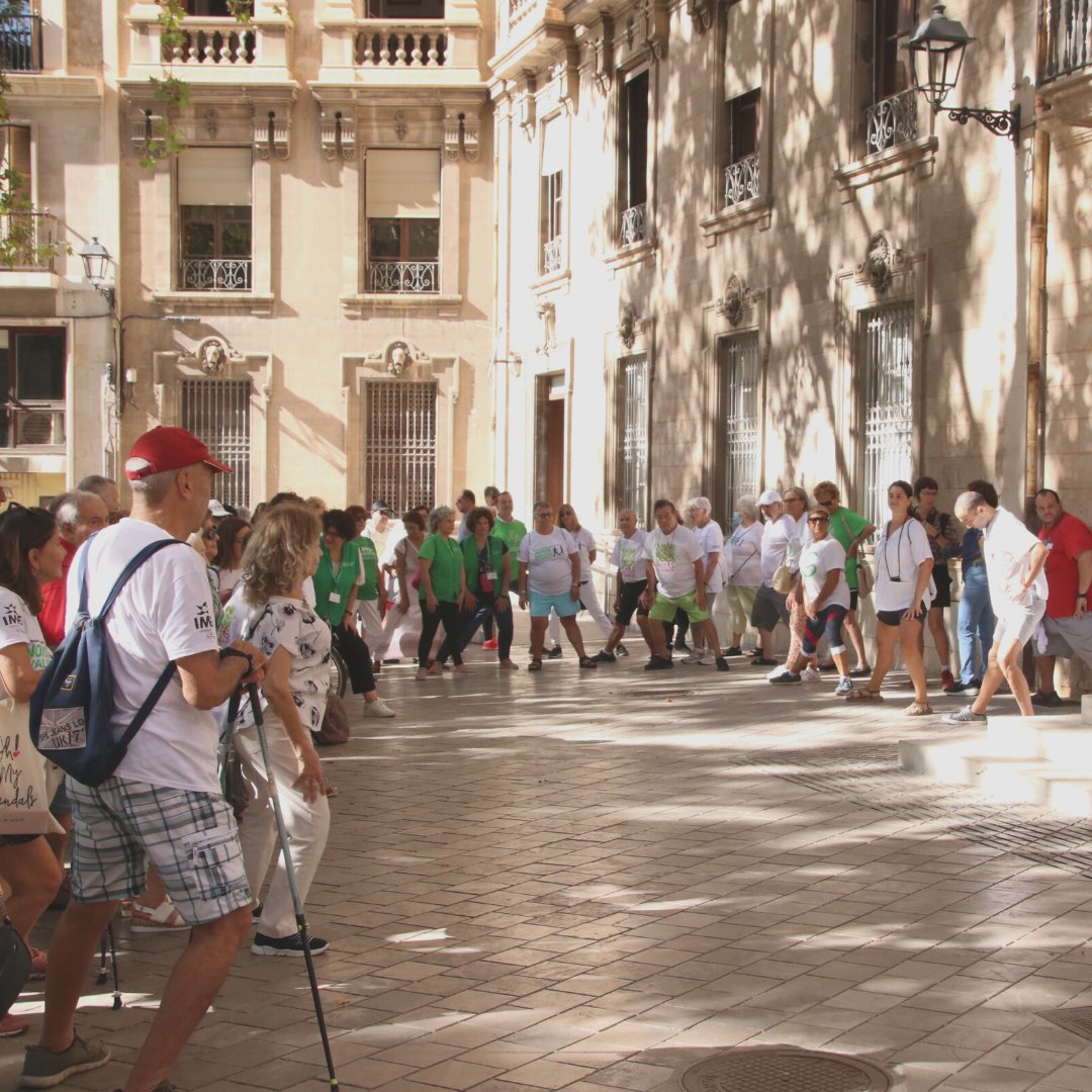 ajuntpalma's tweet photo. 📸 Fotografies de la #SetmanaEuropeadelaMobilitat
✅ Activitats com #ParkingDay, #RutesSaludable, #DiaEuropeuSenseCotxes, #Museubus o #Rodabarris
🗓️ Fins al 1/10
🗣️ Descobreix-les totes a: https://t.co/Fc2FLx8yMi
#SEM2022 https://t.co/HU8mcvhAbb