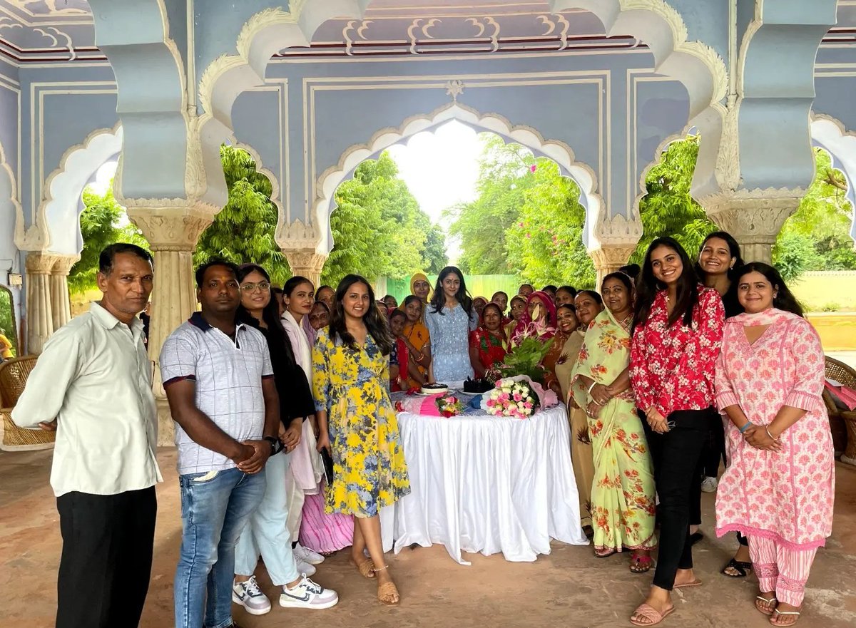 PDKF_Jaipur's tweet photo. #PrincessDiyaKumariFoundation
#PDKF #PrincessGauraviKumari #HappyBirthday #GuidingLight
#TeamPDKF #BadalMahal #TheCityPalaceJaipur #ThePDKFStore https://t.co/pSxD8YUmAK