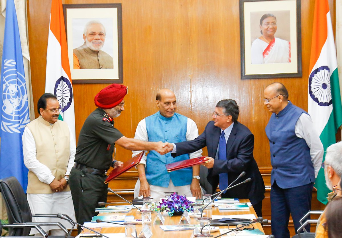 HQ_DG_NCC's tweet photo. truly historic day for Puneet Sagar abhiyaan. An MoU was signed between NCC and UNEP @UNEP_AsiaPac in the presence of honble RM @rajnathsingh. This union will give a new wave and dimension to this groundbreaking campaign

#uneptideturner @CEEPMitra #puneetsagar https://t.co/0pPdBDvDBV