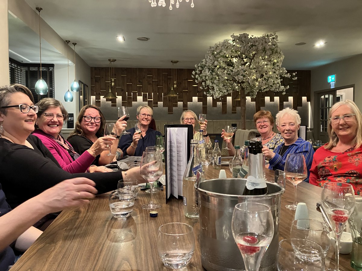 haslingtonwi's tweet photo. Members have been busy this week.  We had a make-up demonstration for our meeting which made Janet look lovely for her birthday. Anne organised wild water swimming for her new 'Go For It' activities and we enjoyed a lovely meal with dining club.  Enjoying time with friends. https://t.co/qpIFCiNUpq