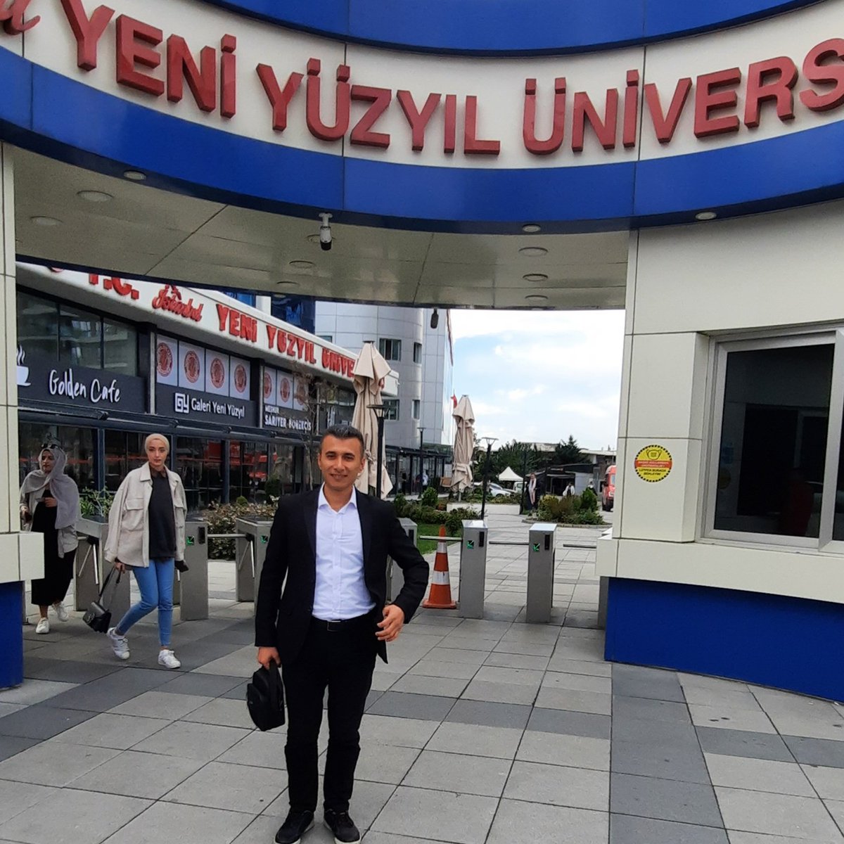 vefakaya's tweet photo. Yüksek lisans kaydımızı yaptık çok şükür.  Bülent Sağıroğlu hocama ve Hakan Dağ Hocama ilgi ve alakalarından dolayı çok teşekkür ederim. https://t.co/NO92P5r1z9