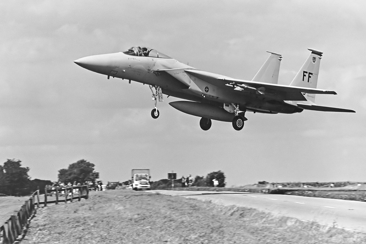 AV698's tweet photo. U S Air Force F-15C 83-0025 from 94 TFS, 1 TFW participating in Tactical Fighter Meet 1986 held at Waddington in August 1986. @usairforce @AFmuseum @coldwaraircraft @TheAirchive @AvHistorian #aviationphotography #F15Eagle #TFM86 #1FW #94FS https://t.co/dEqHaBNocB