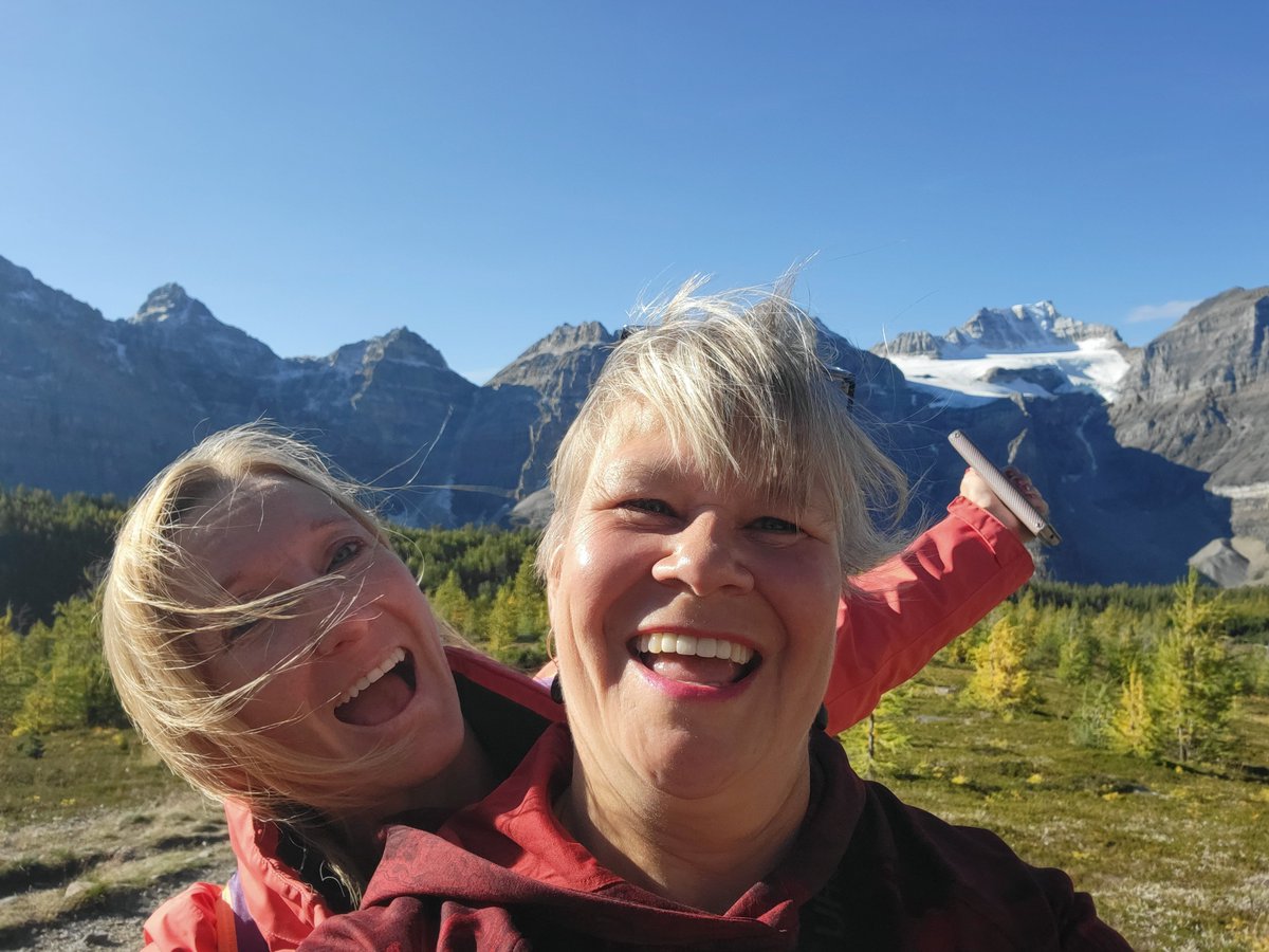 MitoResearch's tweet photo. Hello, #WCMR Twitter family! This is the team at #MitoCanada, the united voice of Canadians living with or at risk of developing mitochondrial disease. Stay tuned to learn more about our work and some of the great free educational resources we have available. #MC #WMDW https://t.co/BTgcVEYMna