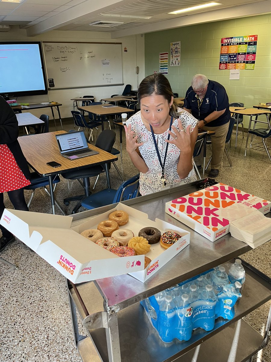 D🍩nut think your hard work is going unnoticed! Teachers we are and appreciate you! Our teachers at VHS are #ChampionsforStudents #THISisVarina 
🔱🔵🔱🔵🔱🔵🔱🔵🔱🔵🔱🔵🔱