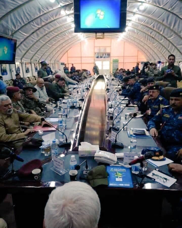 h3300_g's tweet photo. فَإِذا جاءَ الْخَوْفُ رَأَيْتَهُمْ يَنْظُرُونَ إِلَيْكَ تَدُورُ أَعْيُنُهُمْ كَالَّذِي يُغْشى عَلَيْهِ مِنَ الْمَوْتِ فَإِذا ذَهَبَ الْخَوْفُ سَلَقُوكُمْ بِأَلْسِنَةٍ حِدادٍ أَشِحَّةً عَلَى الْخَيْرِ https://t.co/L1jB8qYHr9