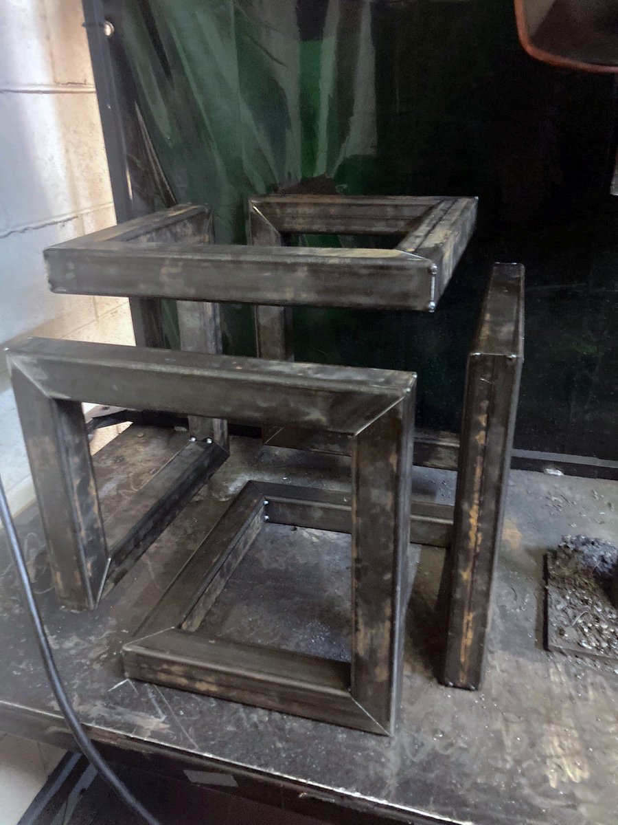 QEAengineering's tweet image. Apprentices have been learning about methods of #distortion &amp;amp; how to reduce them. What better way to put their knowledge into practice than making an #InfinityTable out of thin wall LCS using sprags, clamps and sequence #welding to reduce distortion

#fabrication #apprenticeship