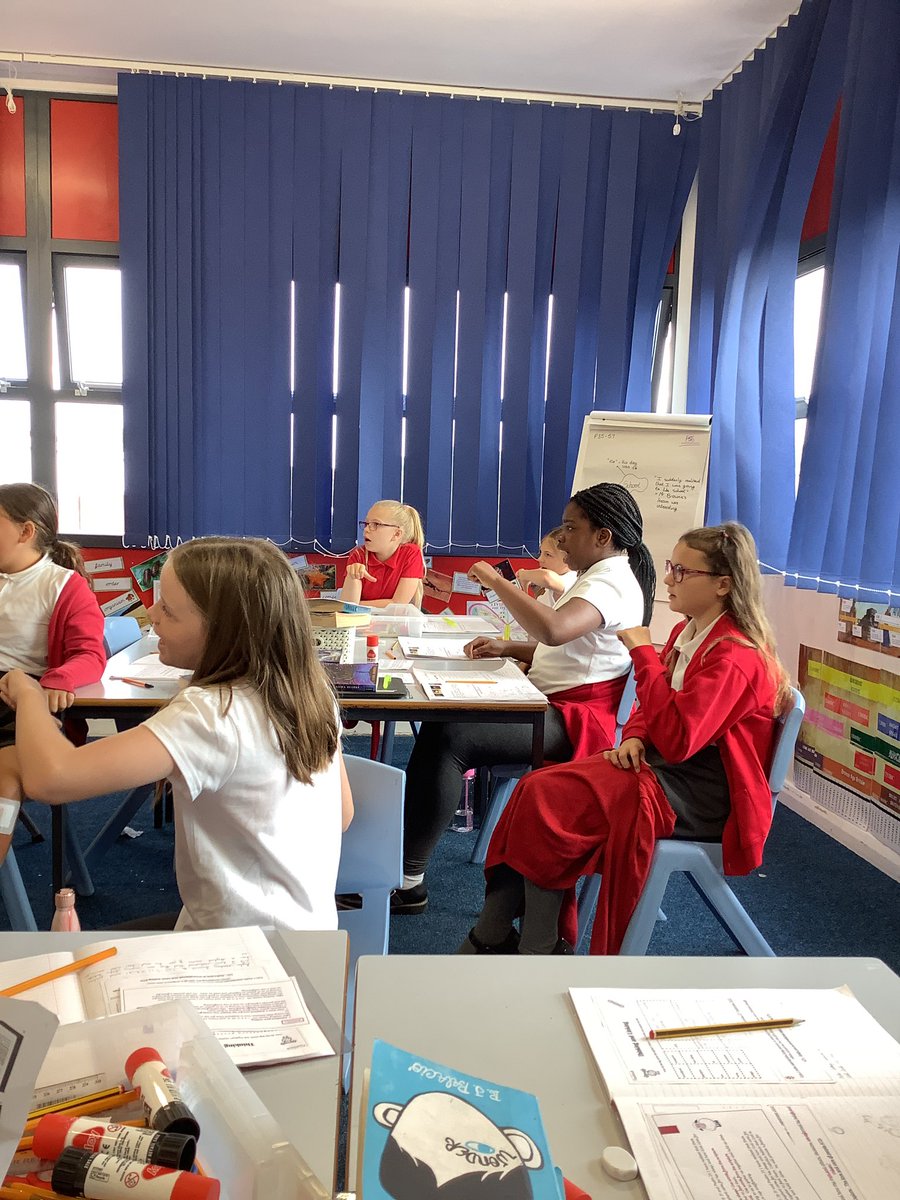 6_stm's tweet photo. Practising our scales as we learn about musical pitch @6_stm @stm_hull https://t.co/EJ2p3C9izE