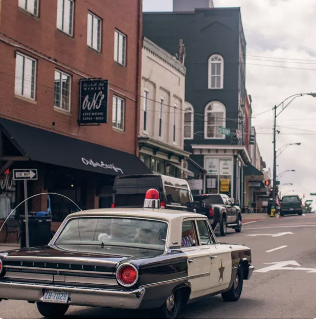 DeadGirlsTalk's tweet photo. Pt 2 of Murder in #Mayberry with @ReallyChadNance and Carissa Joines is now streaming. The documentarians behind @VICE's The Devil You Know take an unflinching look at the opioid crisis in Small Town USA. Listen now: https://t.co/2hlpumscw5 https://t.co/DEi9eIqsuF