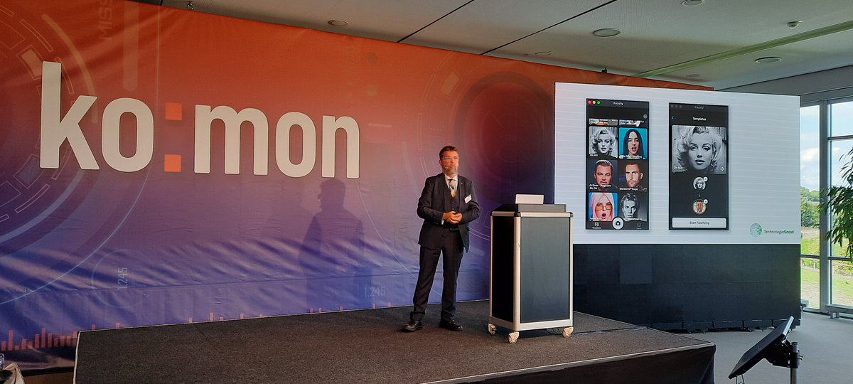 kontrollraum's tweet photo. #komon2022 14:30 Uhr - ein sonniger Tag in Bremen 🌞 Trotzdem stellt Boris Bärmichl von TechnologieScout München die Frage: „Alles nur gefälscht – Deepfake, unsere neue Realität?“. 🕶️ Außerdem berichtet Pascal Havy über die neue „Gallionsfigur“,die Leitwarte der MVL Schwedt GmbH. https://t.co/lb0kNUVTOJ