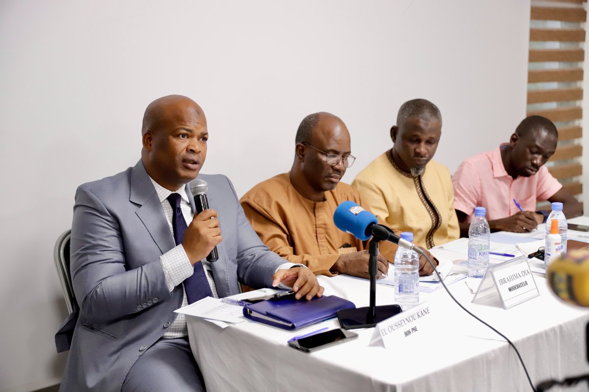 BOCS_PP2050's tweet image. Lors de leur prise de parole, Mme Niang et M. KANE sont revenus de façon détaillée sur la structuration du programme #PSE_Vert, les résultats issus du LAB organisé par le BOS au mois de juin dernier