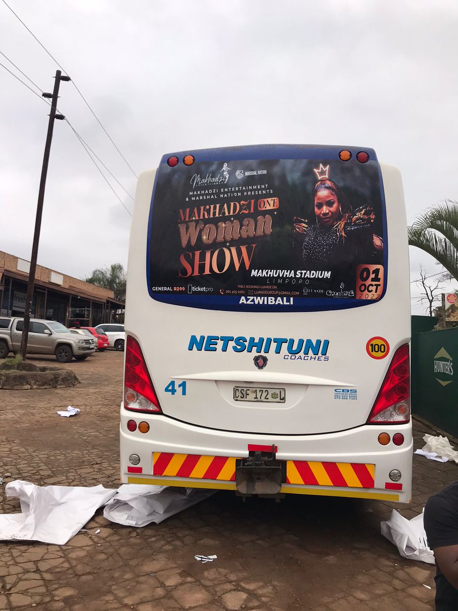 mizophyll_'s tweet image. I'm on my way to you Queen 
@MakhadziSA 
Lets active Giyani and Malamulele this weekend 💚😀