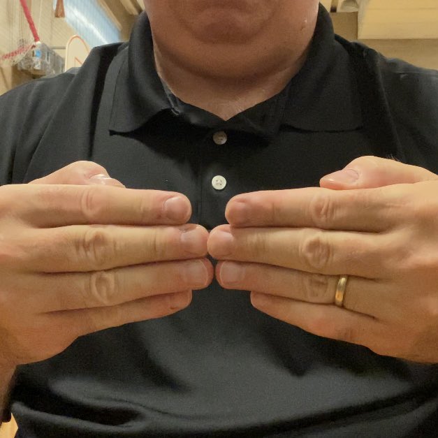 physedreview's tweet photo. Making more simple hand assessments for questions in #physed class. Students answer with the hand position that represents their answer. Thx to @Mr_C_PE for this idea during the height of the pandemic that I still use. #pegeeks https://t.co/9lJv4KKmeY