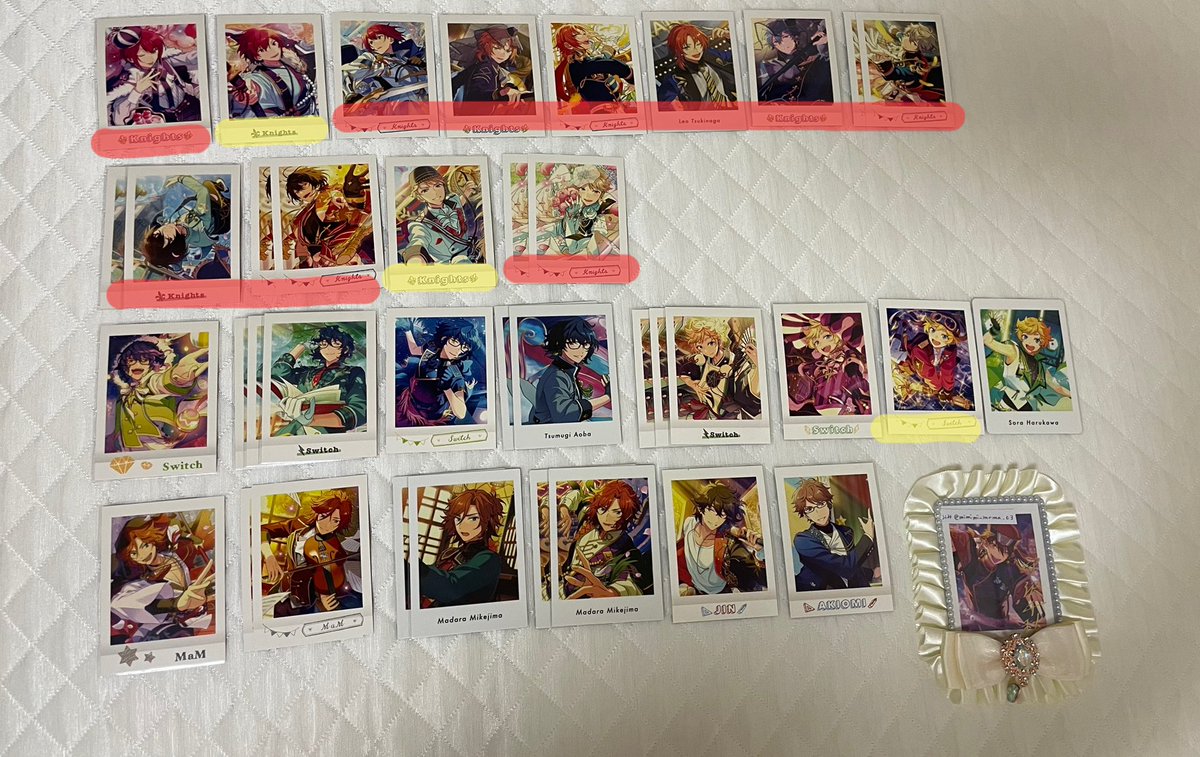 mimimi_mama_03's tweet photo. 【交換】あんスタ ぱしゃこれ ぱしゃっつ idol3.4.5.7 箔押し 特典

譲）英智.渉.��李.弓弦.北斗.真.奏汰.翠.鉄虎.忍.一彩.巽.マヨイ.凪砂.日和.茨.宗.みか.ひなた.ゆうた.零.薫.晃牙.アドニス.友也.なずな.創.光.敬人.紅郎.颯馬.司.レオ.泉.凛月.嵐.つむぎ.宙.斑.陣.章臣（画像1〜5）

続きます↓ https://t.co/dERxL8oXcq