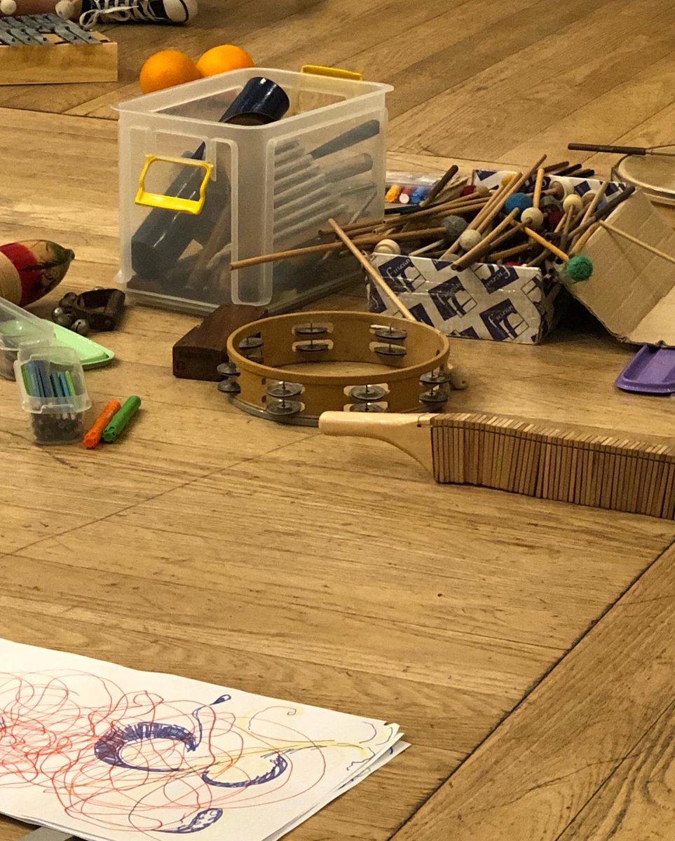 Finalitzen els tallers de Comusyc. Gràcies a totes les que ho heu fet possible!!

<a href="/esmuccat/">ESMUC</a> #pedagogia