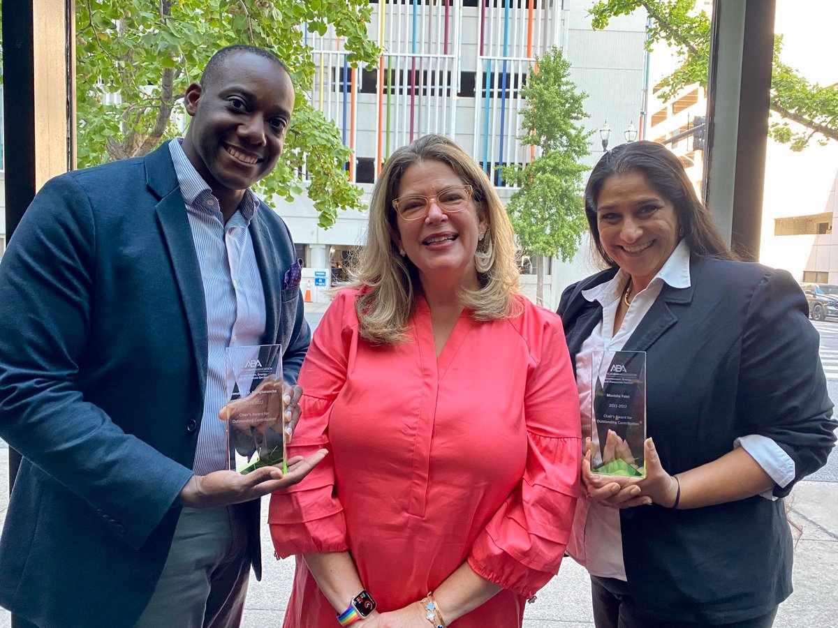 diffenvtl's tweet photo. So happy to give the ⁦@ABAEnvLaw⁩ Chair’s Award to these superstars Manisha Patel and Jonathan Nwagbaraocha ⁦@JNwagbaraoch⁩ thank you for all you do for SEER! https://t.co/vnQawU7VMF
