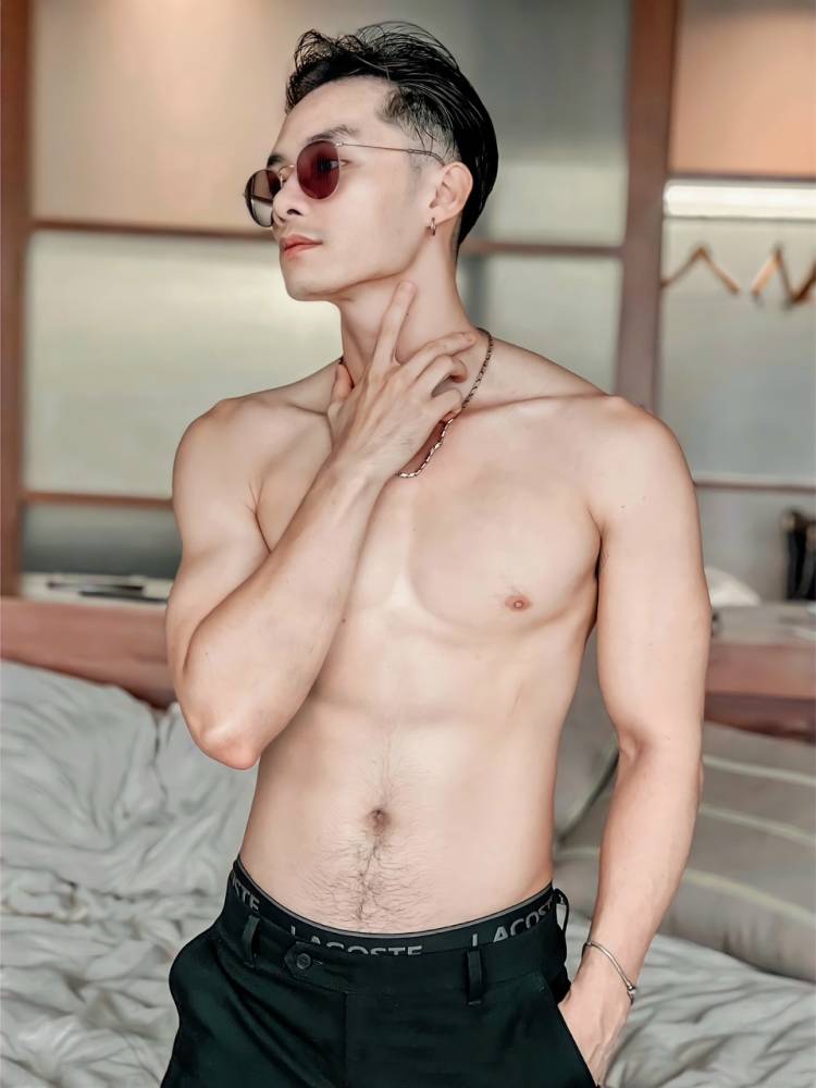 a13753598's tweet photo. 圈内交流交友，看我简介加入  唐山Gay 唐山同志 唐山男同 唐山夫夫 唐山基友 唐山基佬 唐山0 唐山彩虹男孩 唐山男男 #同志 #夫夫 #彩虹男孩 #基友 #男男 #Gay #基佬  #唐山Gay #唐山同志 #唐山男同 #唐山基友 #唐山夫夫 #唐山基佬 #唐山彩虹男孩 #唐山男男 #唐山0 https://t.co/c7CHNdkISE