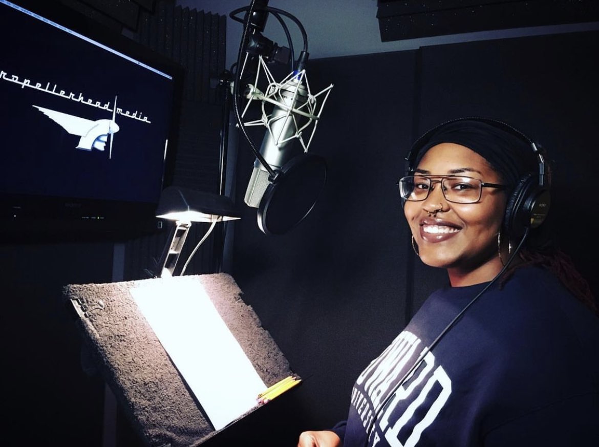 SocJustice_poet's tweet photo. Voice work 🎙 #BookedQueen #Working https://t.co/J5tIyTzXiI
